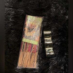 Sudamala Balinese Aromatic Incense Sticks with Metal Holder